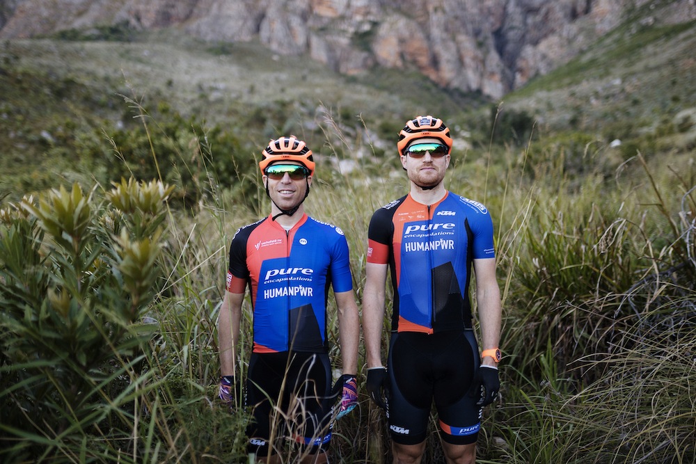 Auf zur “Tour de France der Mountainbiker”! 8 Tage Limit für Österreichisch-Belgisches Duo