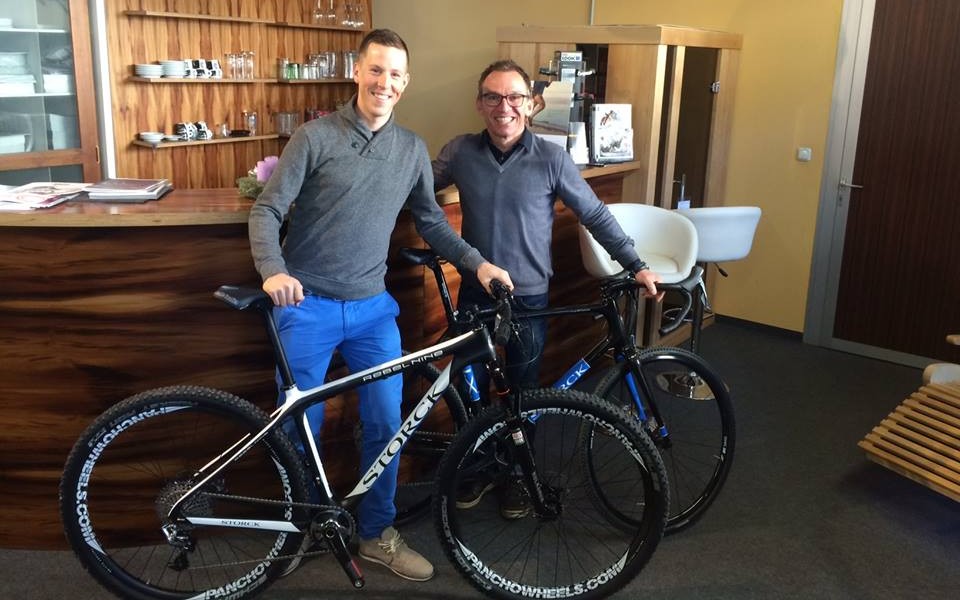 ALEX GEHBAUER STARTET MIT NEUEN PARTNERN IN DIE SAISON 2016