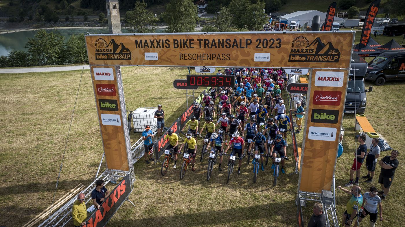 Zweite Etappe der BIKE Transalp: Ankunft im Bikeparadies Livigno