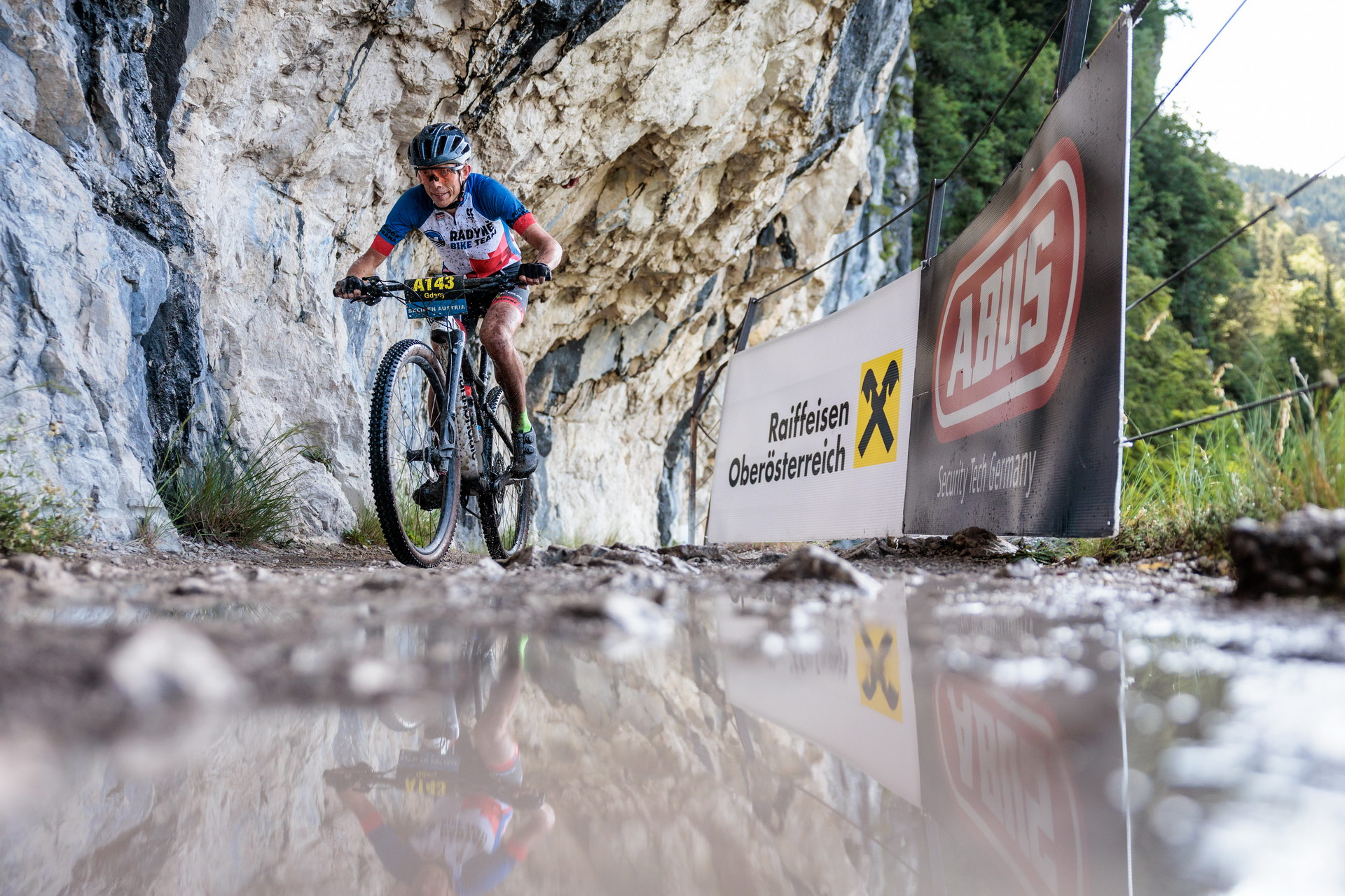 Salzkammergut-Trophy 2024: Österreichs legendärstes Mountainbike-Rennen unter perfekten Bedingungen!