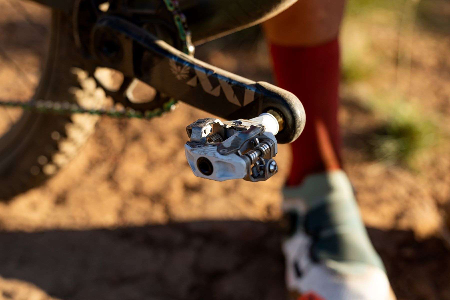 Herstellernews// Leatt steigt in den Komponentenmarkt ein