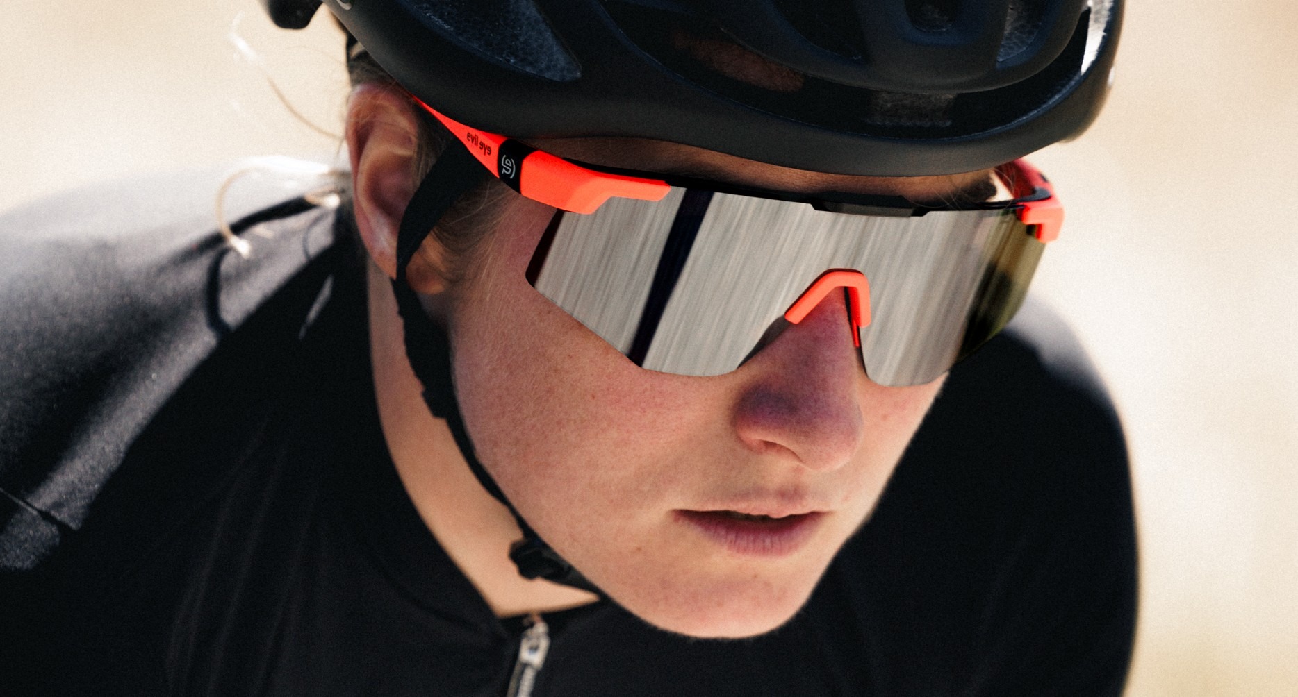 Produktvorstellung: Bold. Bright. Unstoppable. – Die neue „neon attack“ Kollektion von evil eye