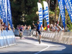 Zieleinfahrt_Alban_Lakata_627936f02e